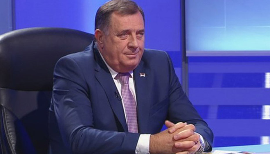 616c3a6cbbdee-Dodik 2.jpg